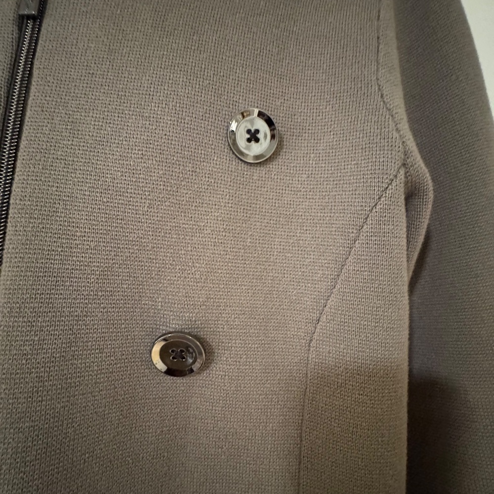 EUROPEAN-DESIGNED TAUPE-GRAY & BLACK HOODIE/CARDIGAN—Size 4 - Picture 6 of 12